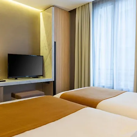 Mercure Alesia Hotel 4*