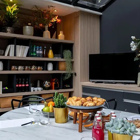 Mercure Alesia Hotel 4*