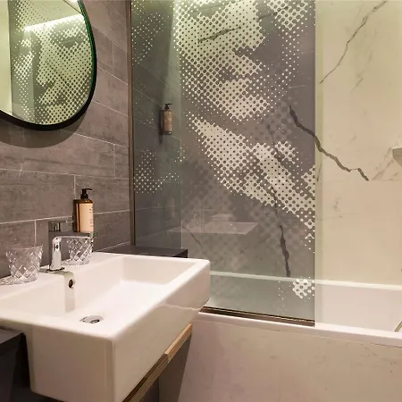Mercure Alesia 4* Parigi