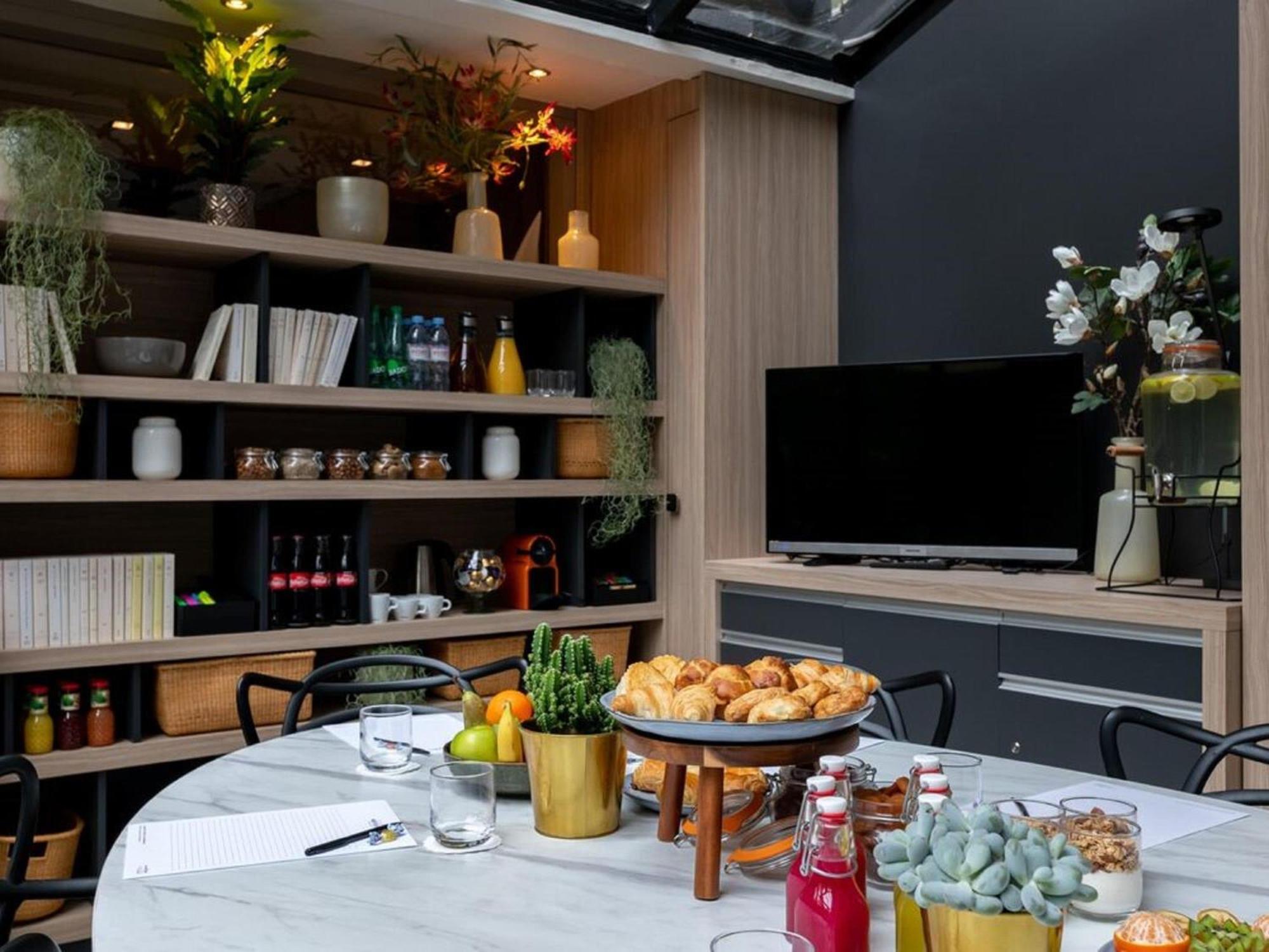 Mercure Alesia Hotel 4*